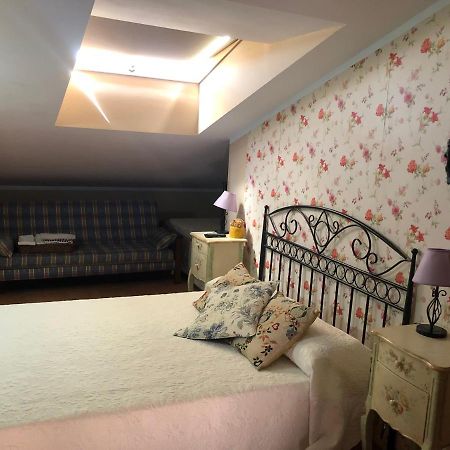 Malpartida de Cáceres Hostal La Caballeriza מראה חיצוני תמונה