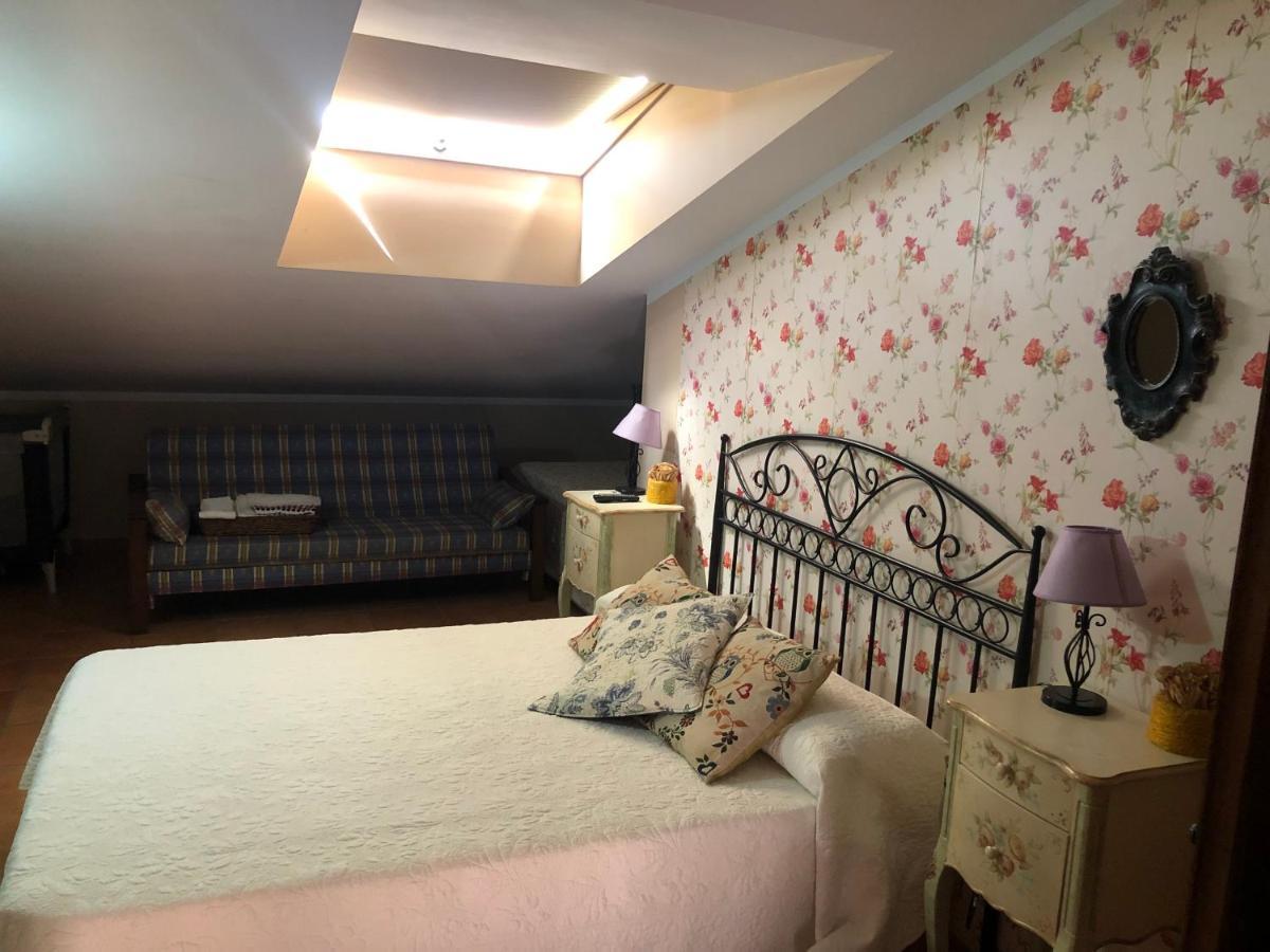 Malpartida de Cáceres Hostal La Caballeriza מראה חיצוני תמונה